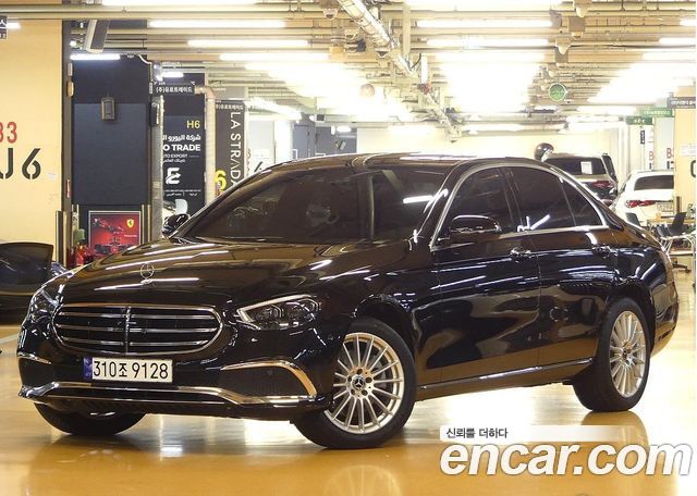 Mercedes-Benz E-Class 2023