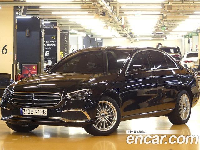 Mercedes-Benz E-Class 2023