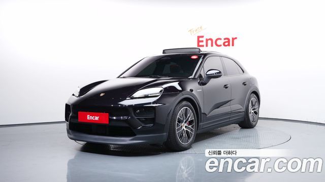Porsche Macan 2025