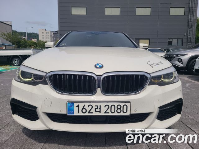 BMW 5-Series 2017