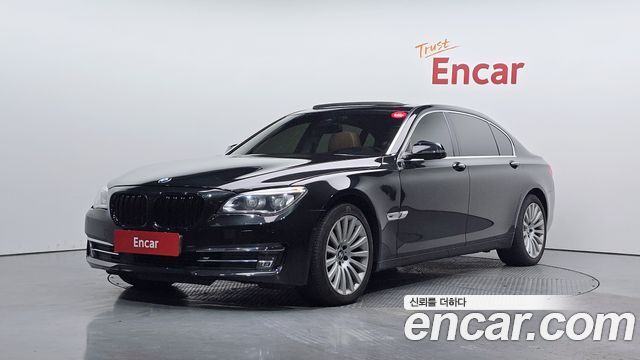 BMW 7-Series 2012