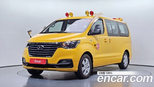 Hyundai Starex 2021