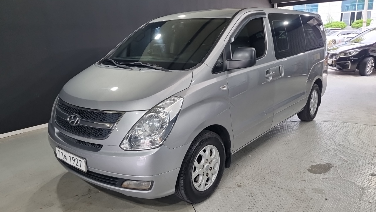 Hyundai Starex 2010