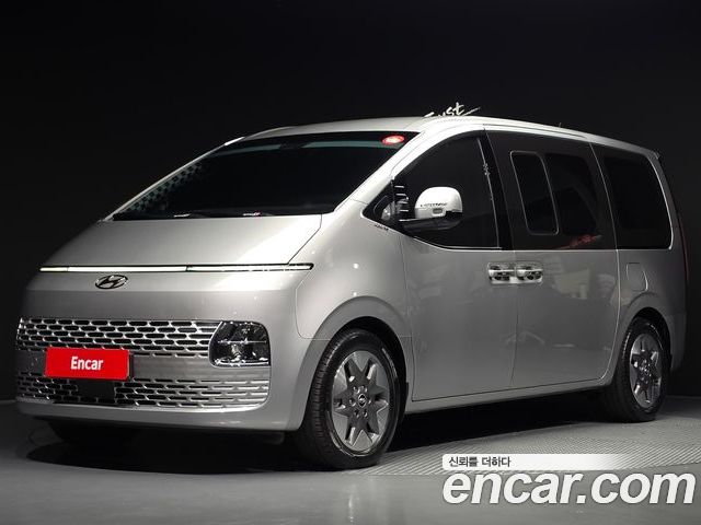Hyundai Staria 2023