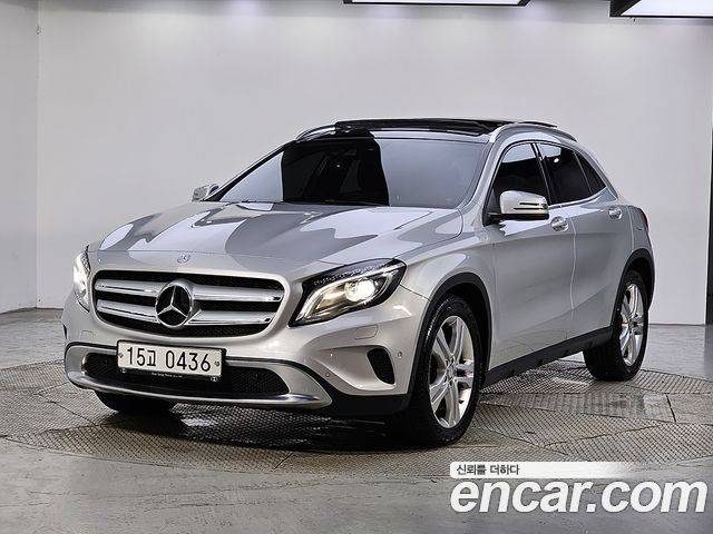 Mercedes-Benz GLA-Class 2016