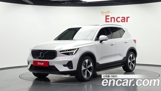 Volvo XC40 2022
