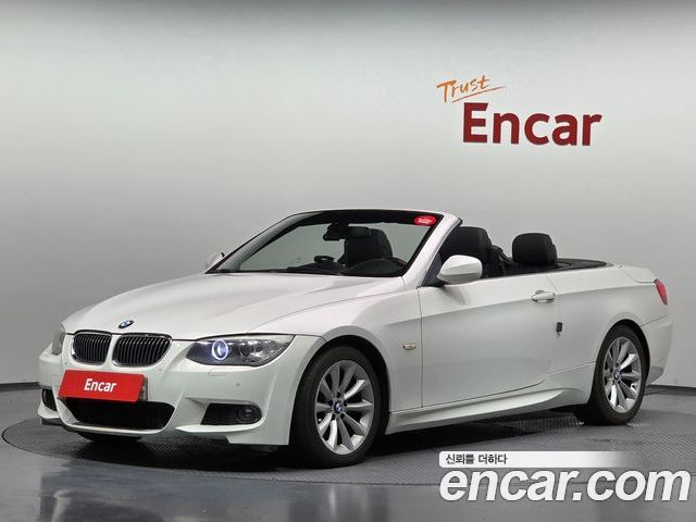 BMW 3-Series 2011