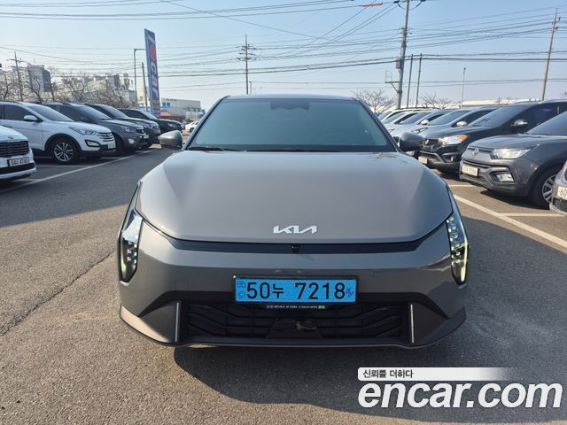 Kia EV4 2025