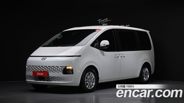 Hyundai Staria 2022