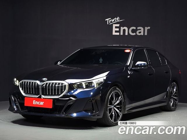 BMW 5-Series 2025