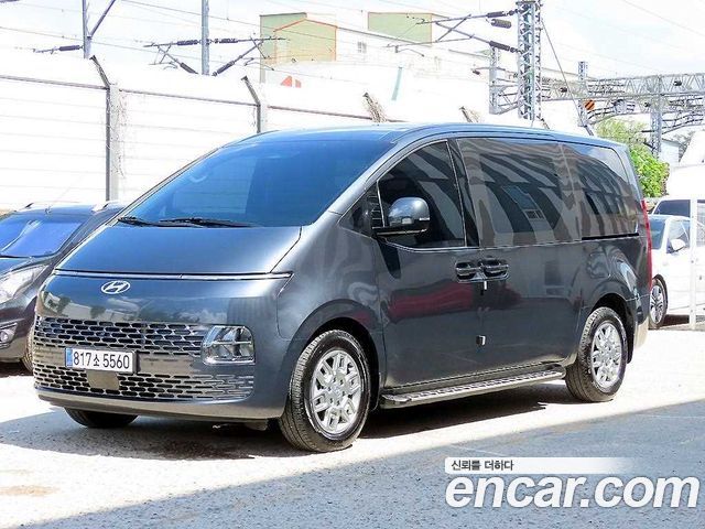 Hyundai Staria 2024