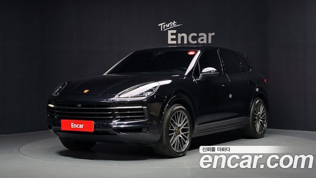 Porsche Cayenne 2021