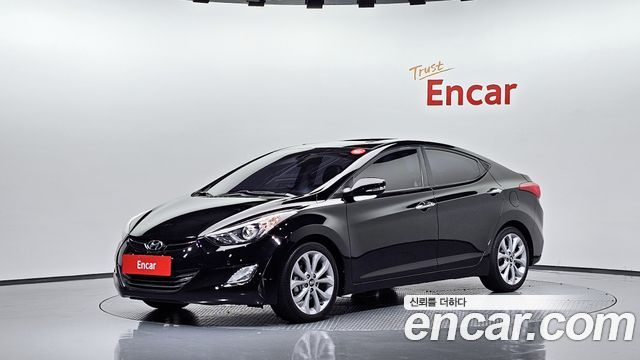 Hyundai AVANTE 2013