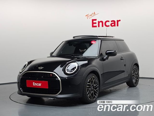 Mini Cooper 2024