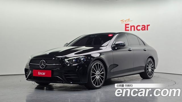 Mercedes-Benz E-Class 2023