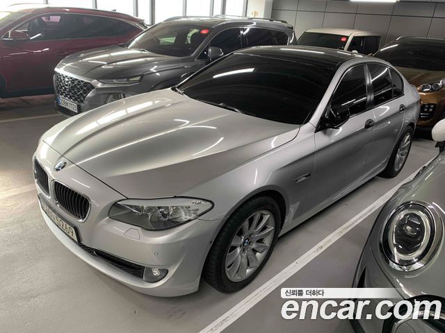 BMW 5-Series 2011