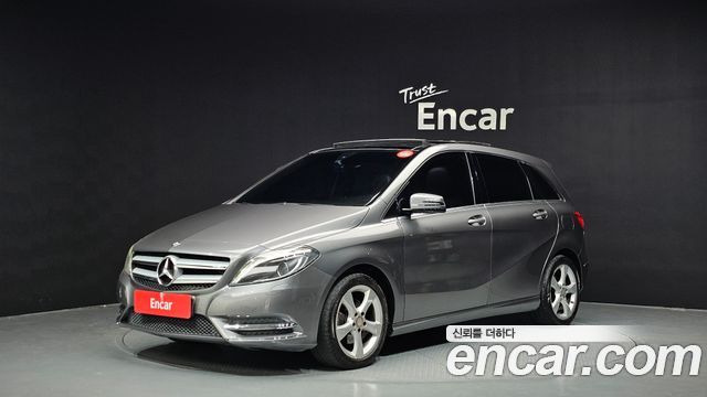 Mercedes-Benz B-Class 2013