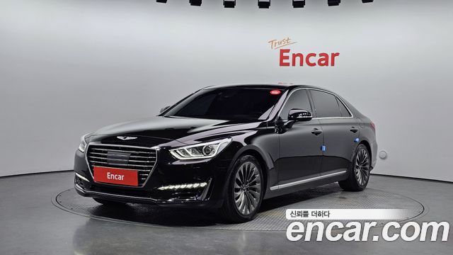 Genesis EQ900 2017