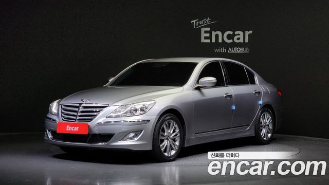 Hyundai Genesis 2011