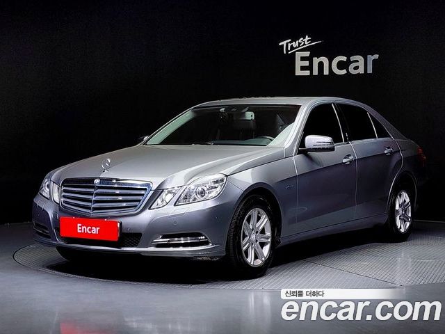 Mercedes-Benz E-Class 2012