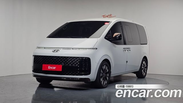 Hyundai Staria 2021