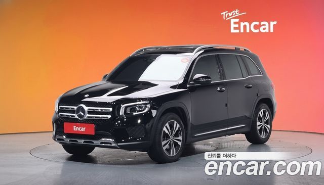 Mercedes-Benz GLB-Class 2021