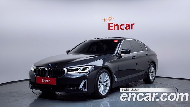 BMW 5-Series 2021