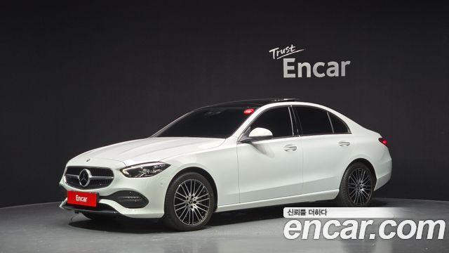 Mercedes-Benz C-Class 2022