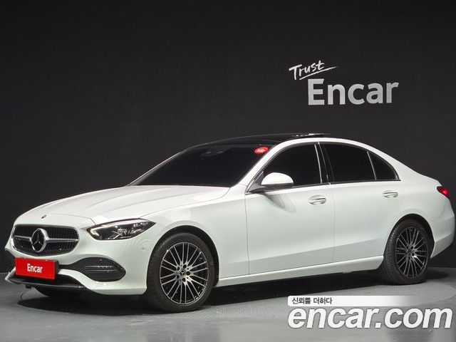 Mercedes-Benz C-Class 2022
