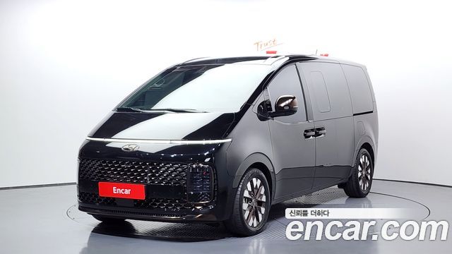 Hyundai Staria 2021