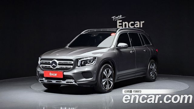 Mercedes-Benz GLB-Class 2021