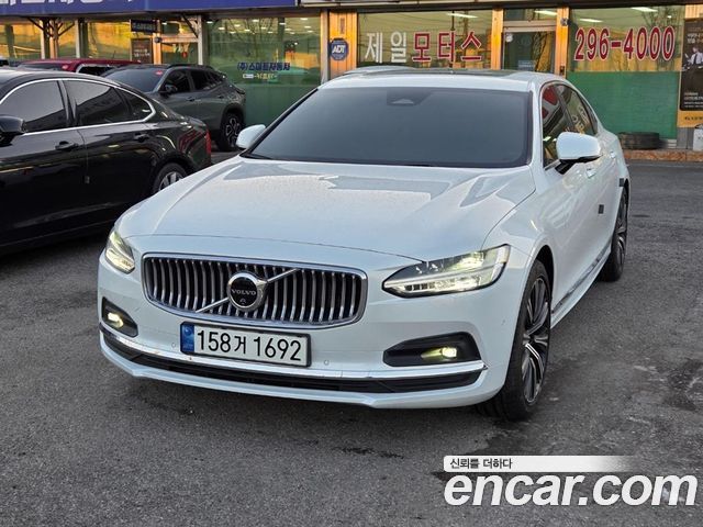 Volvo S90 2023