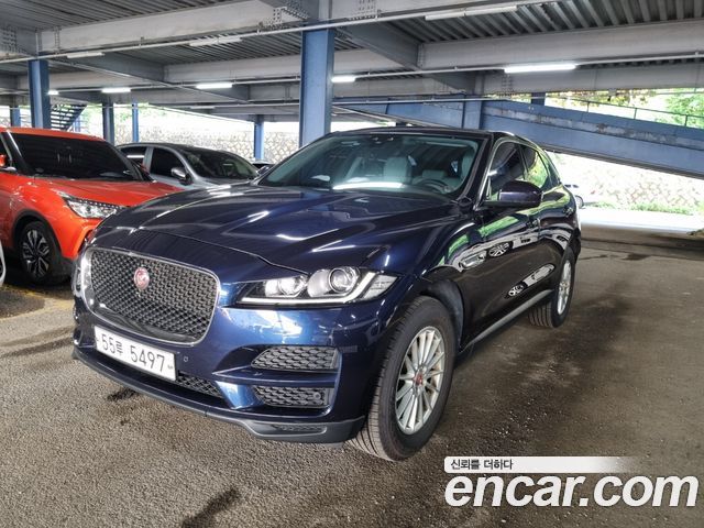 Jaguar F-PACE 2018