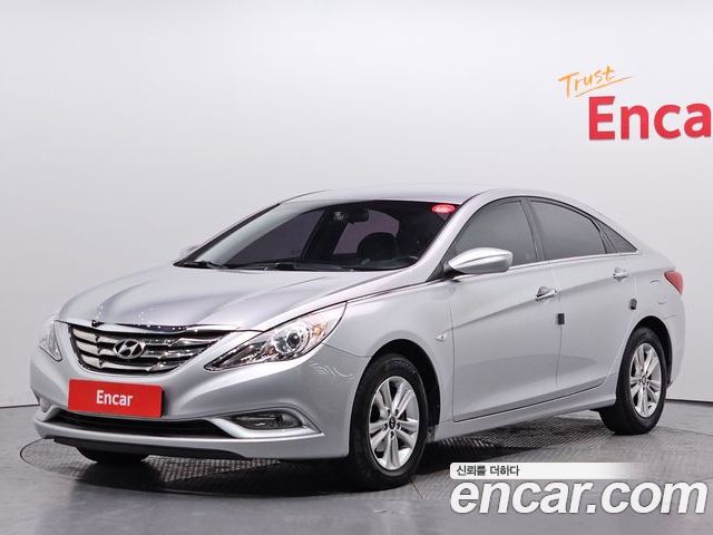 Hyundai Sonata 2011