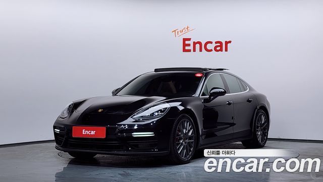 Porsche Panamera 2018