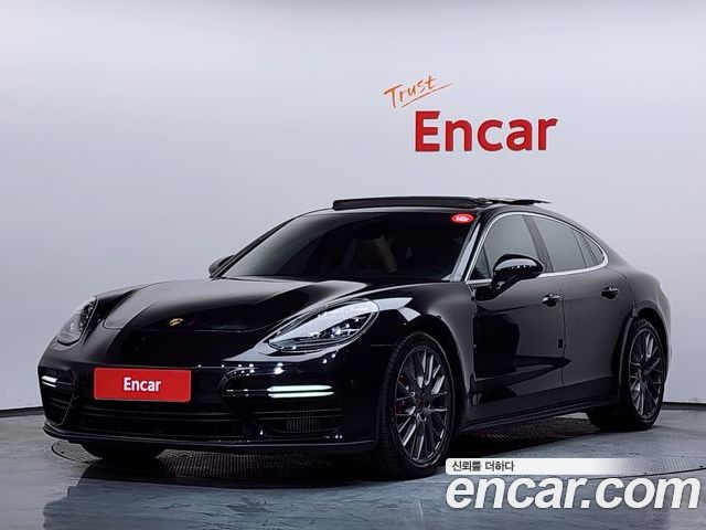 Porsche Panamera 2018