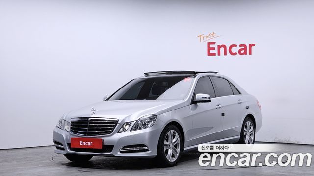 Mercedes-Benz E-Class 2011