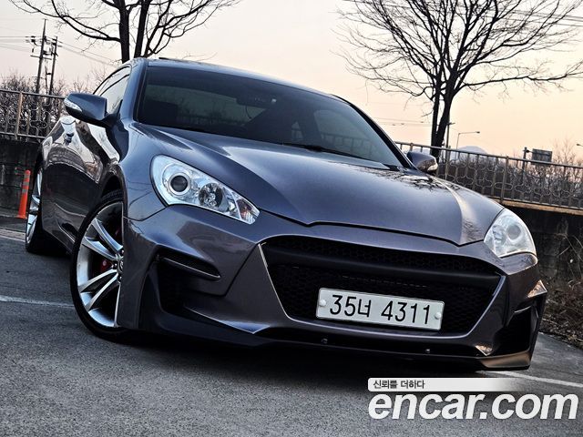 Hyundai Genesis 2010