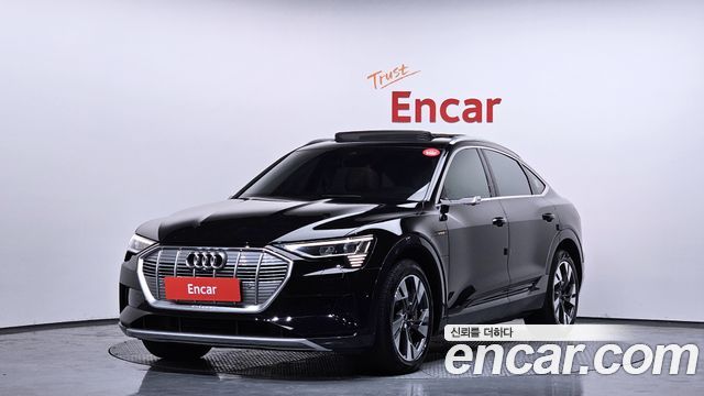 Audi e-tron 2021