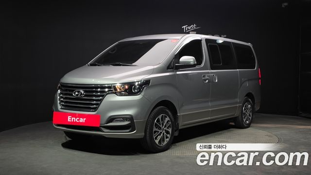 Hyundai Starex 2018
