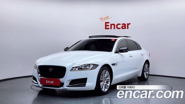 Jaguar XF 2017