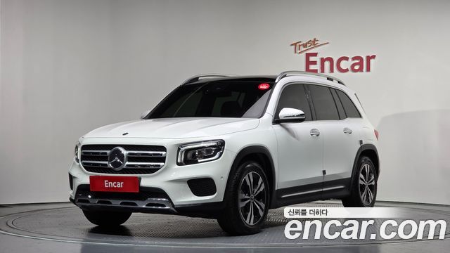 Mercedes-Benz GLB-Class 2021