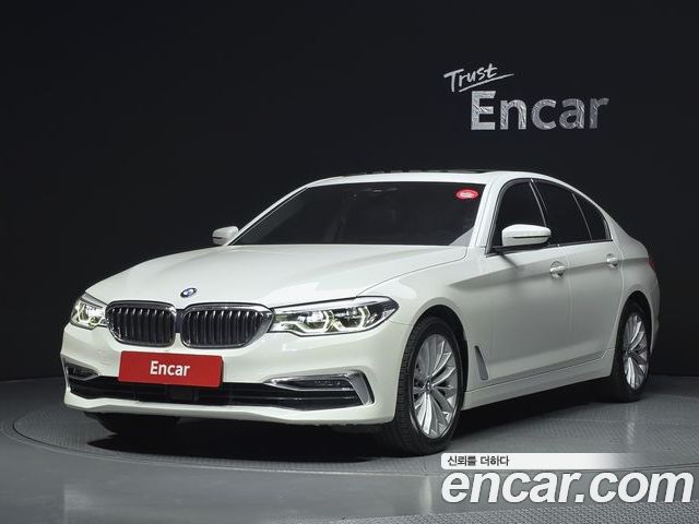BMW 5-Series 2020