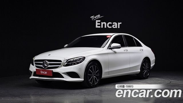 Mercedes-Benz C-Class 2020