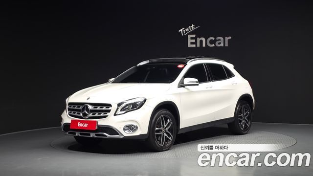 Mercedes-Benz GLA-Class 2018