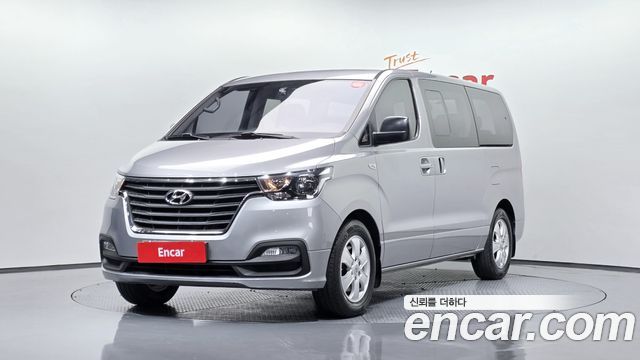 Hyundai Starex 2018