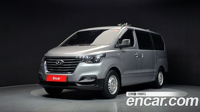 Hyundai Starex 2021