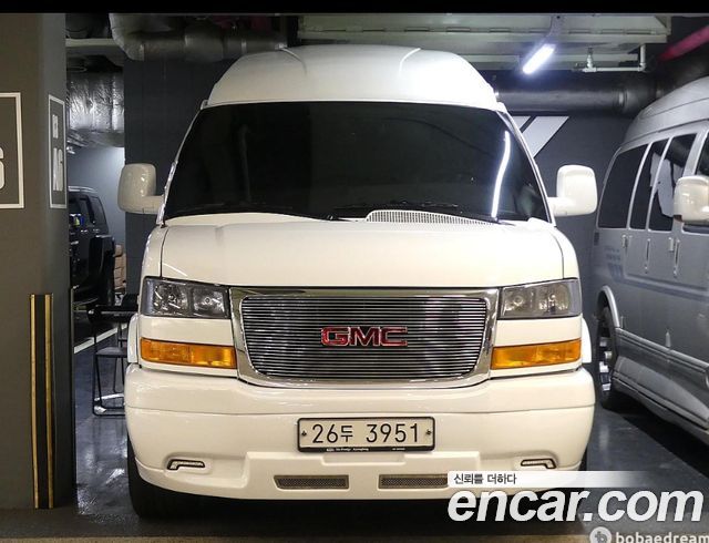 GMC Savana 2022