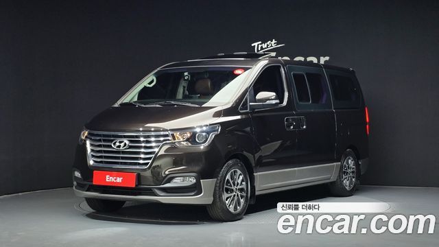 Hyundai Starex 2018