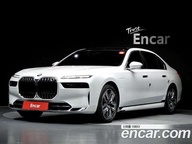 BMW 7-Series 2025